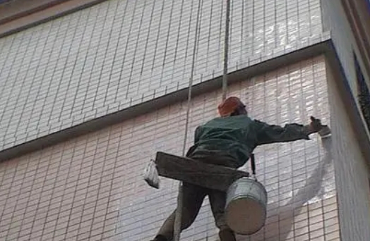 泉州市卫生间漏水维修公司分享下泉州市外墙防水的必要性。